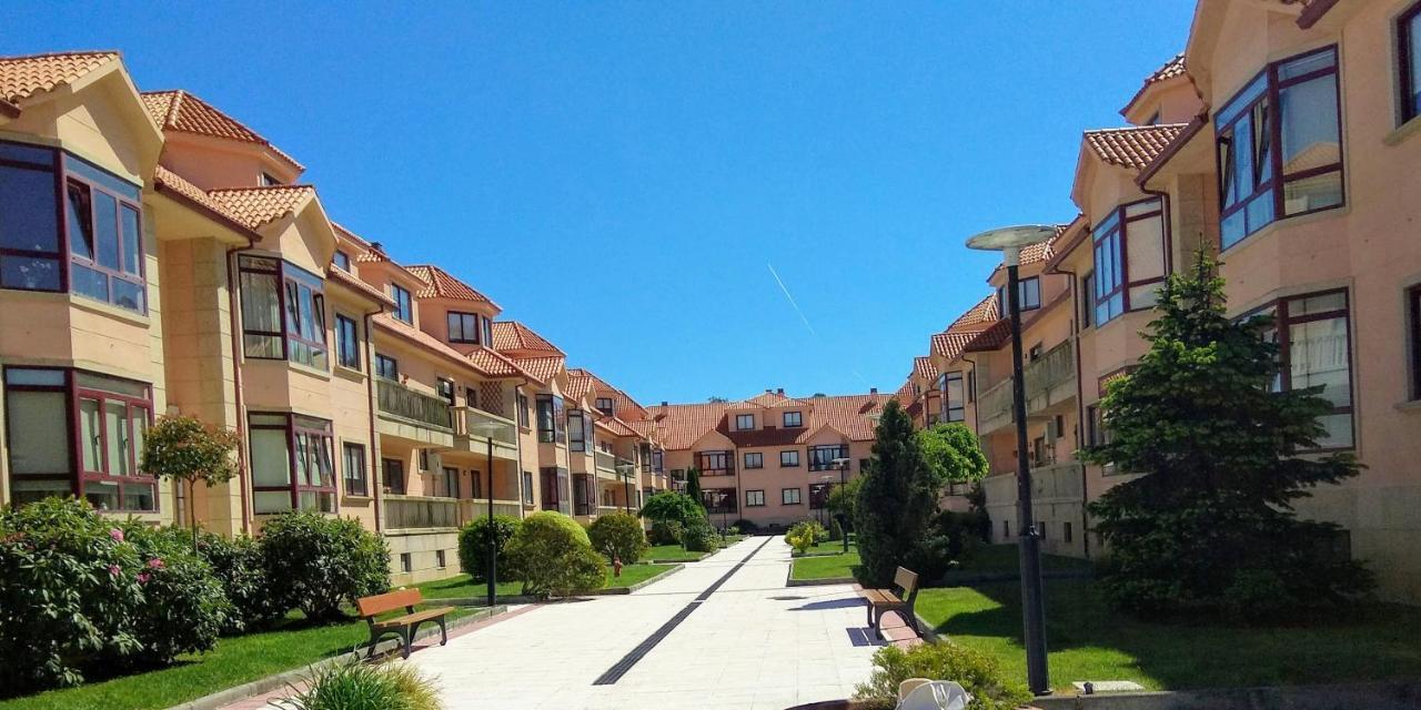 Rias Baixas En Ribeira Piso Centrico Con Parking Y Wifi Apartment Ngoại thất bức ảnh