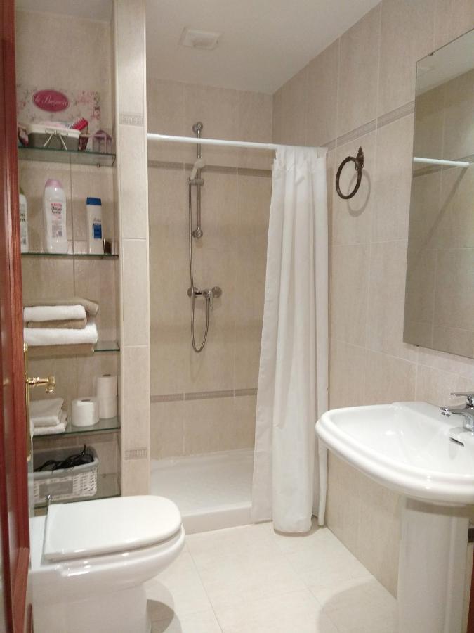 Rias Baixas En Ribeira Piso Centrico Con Parking Y Wifi Apartment Ngoại thất bức ảnh